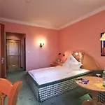 Hotel Garden-hotel Reinhart 4*