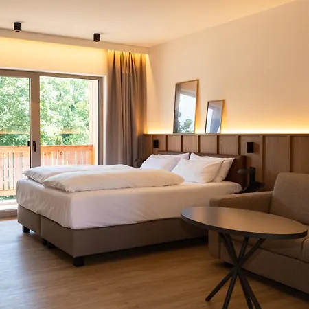 Garden Reinhart 4* 프리엔암치엠시